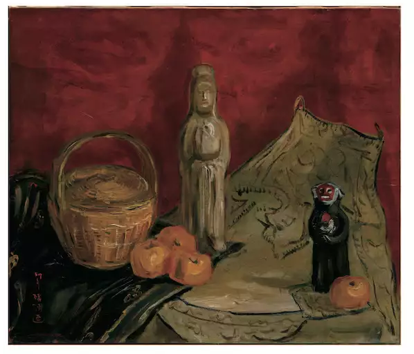 陳植棋畫作「觀音」，由中央研究院臺灣史研究所檔案館提供。1927 年陳植棋靜物畫。畫中在大紅色的背景前，鋪放著母親所縫製的兩件刺繡肚兜，其上放置一尊陶製觀音像、一隻黑身紅面小玩偶、一只竹編謝籃以及數顆柿子。